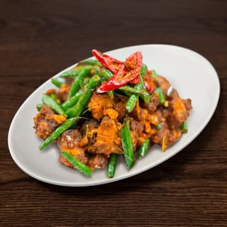 Pad Prik Khing (Red Curry Stir Fried)